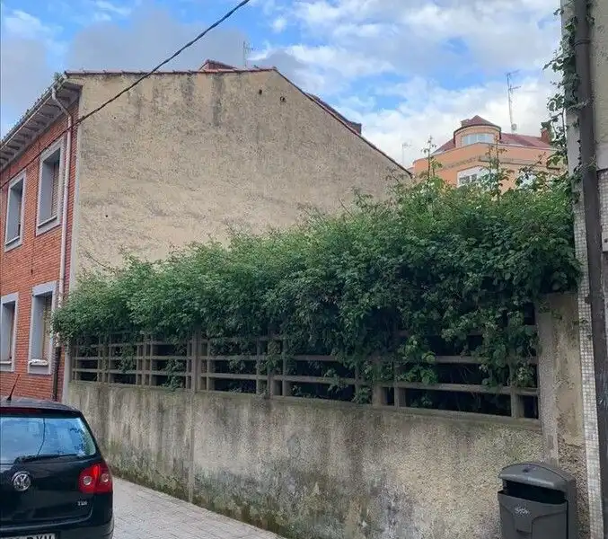 Vista exterior de Residencial en venta en Gijón 