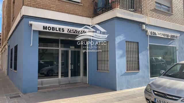Local comercial en Alquiler en carretera de  Nules en Llombai