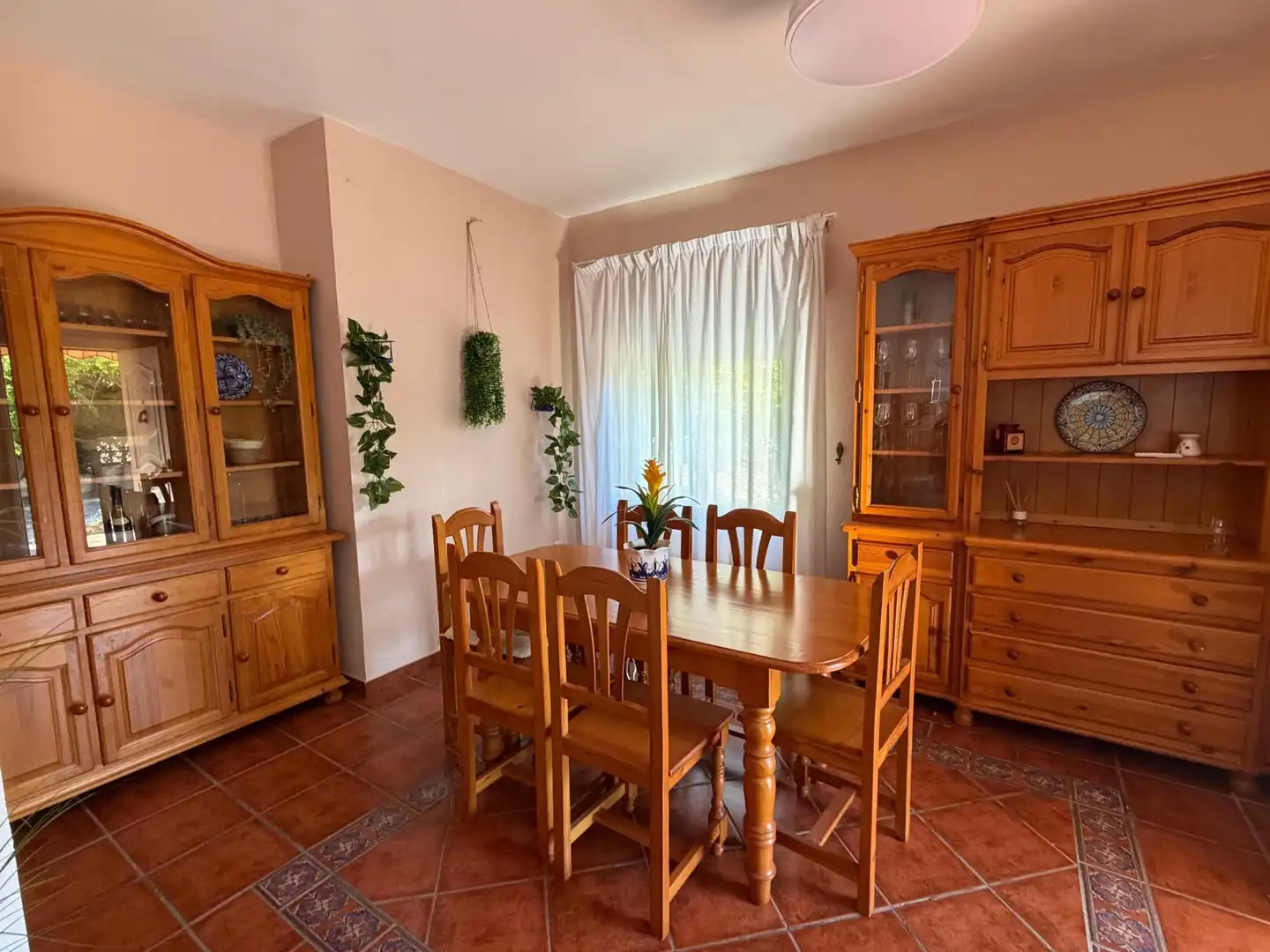 Comedor de Casa o chalet de alquiler en Rincón de la Victoria con Terraza, Trastero y Amueblado