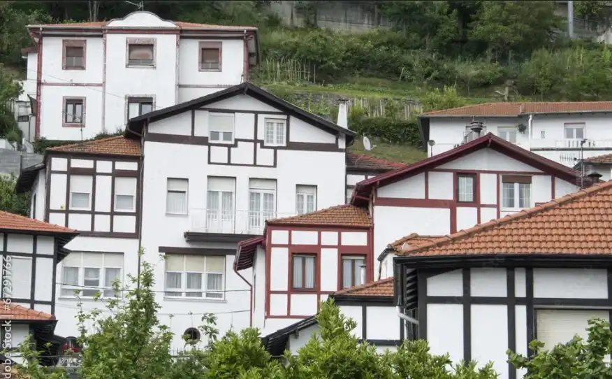 Vista exterior de Casa o xalet en venda en Bilbao  amb Calefacció, Jardí privat i Parquet