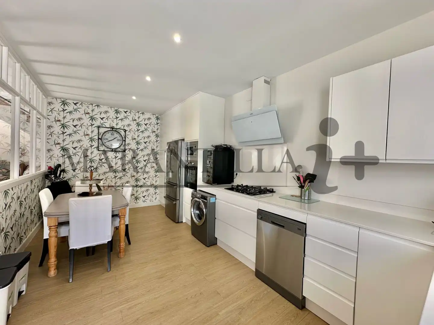 Cocina de Casa o chalet en venta en Islantilla con Aire acondicionado, Jardín privado y Terraza