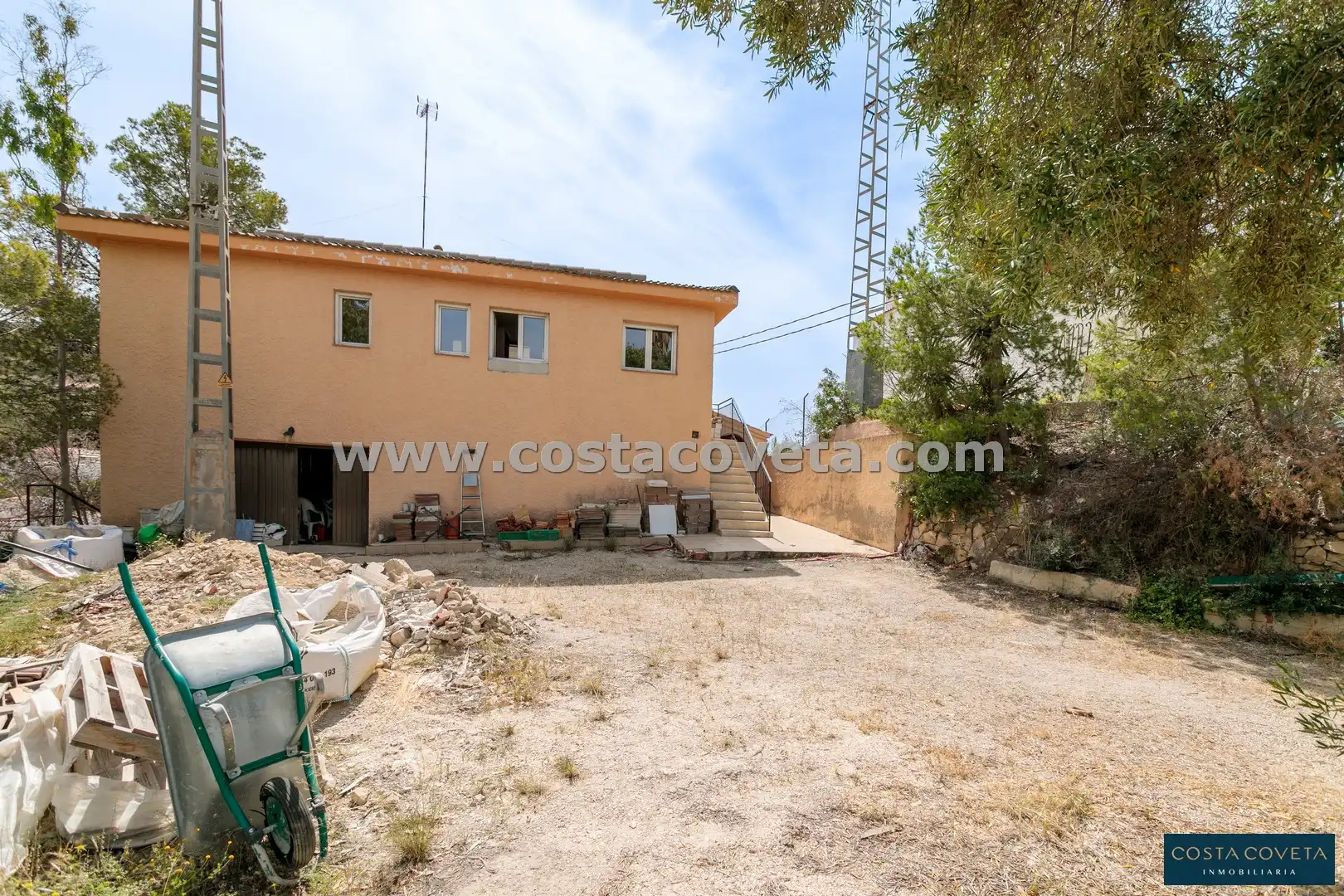 Außenansicht von Haus oder Chalet zum Verkauf in El Campello mit Klimaanlage, Privatgarten und Terrasse