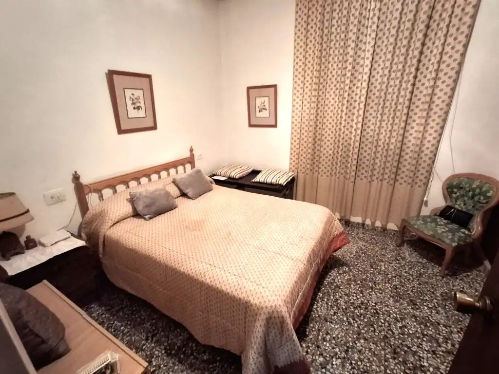 Dormitori de Casa o xalet en venda en Elche / Elx amb Jardí privat, Terrassa i Traster