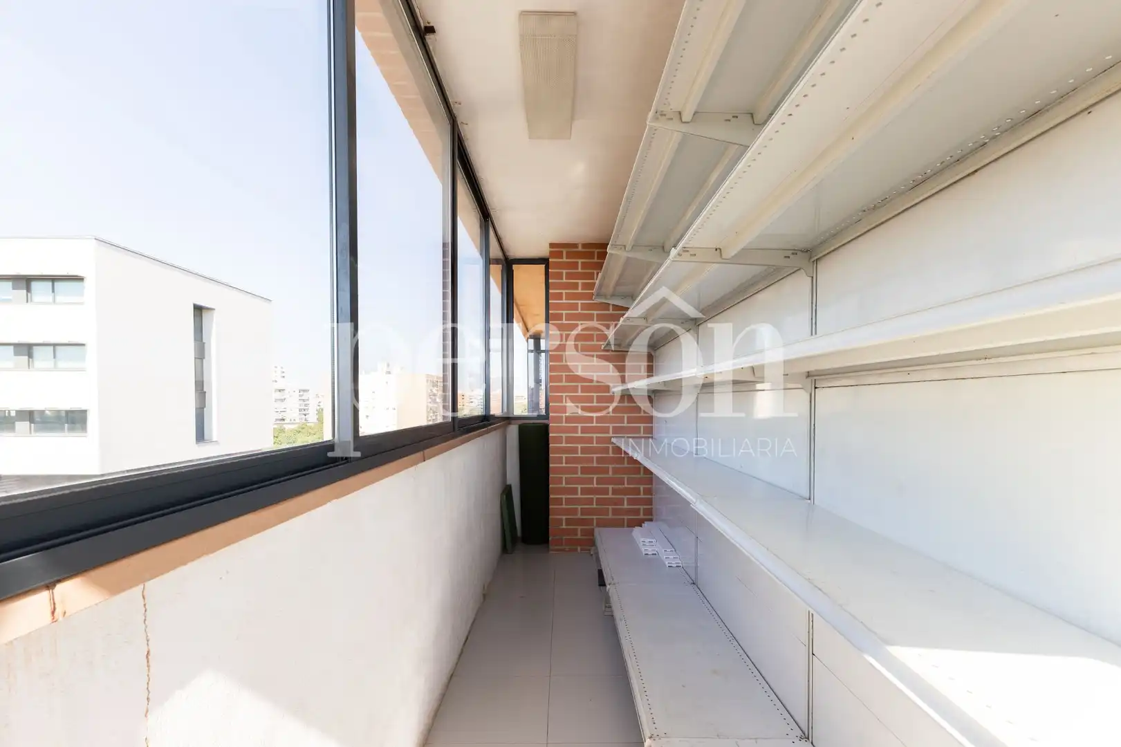 Vista exterior de Piso de alquiler en Valencia con Calefacción, Terraza y Amueblado