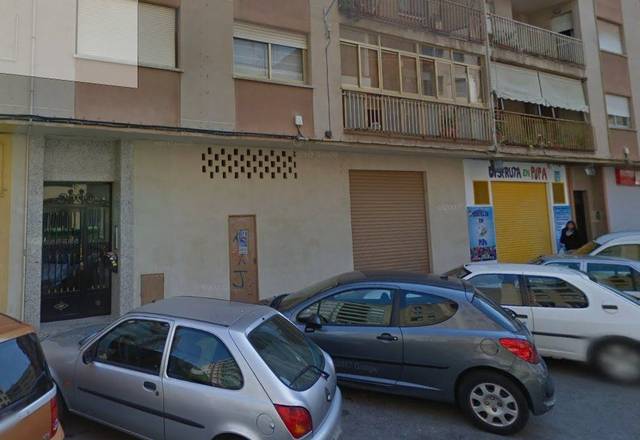 Local comercial en Venta en Carrer de Lleida, 6 en Plaza Illes Columbretes