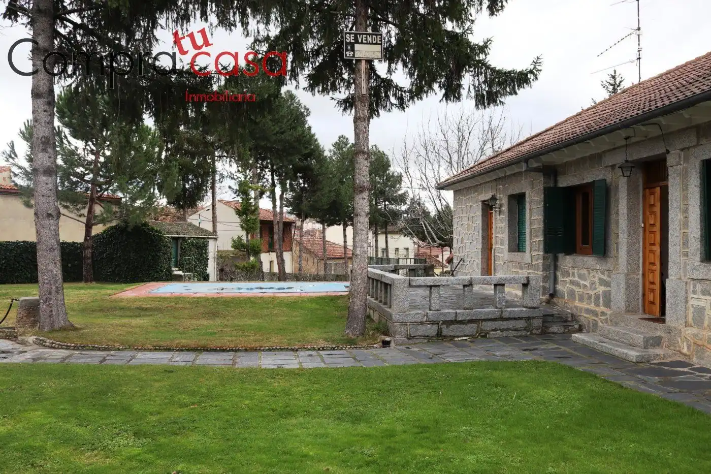 Jardí de Casa o xalet en venda en Segovia amb Calefacció, Jardí privat i Terrassa