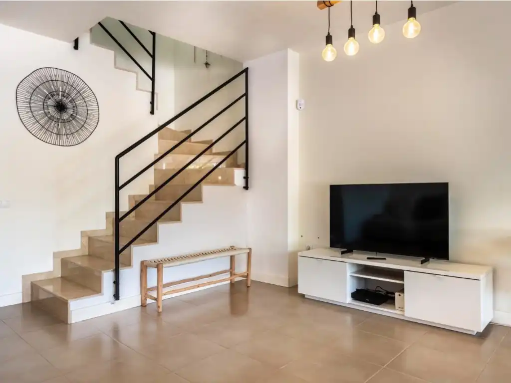 Sala de estar de Casa adosada en venta en Sant Josep de sa Talaia con Terraza