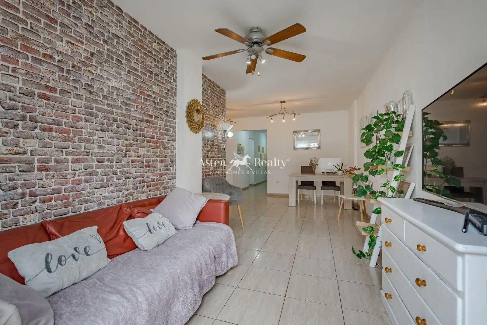 Wohnzimmer von Wohnungen zum Verkauf in Arona mit Terrasse, Abstellraum und Alarm