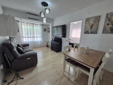 Apartamento con balcón en venta en Centro Urbano