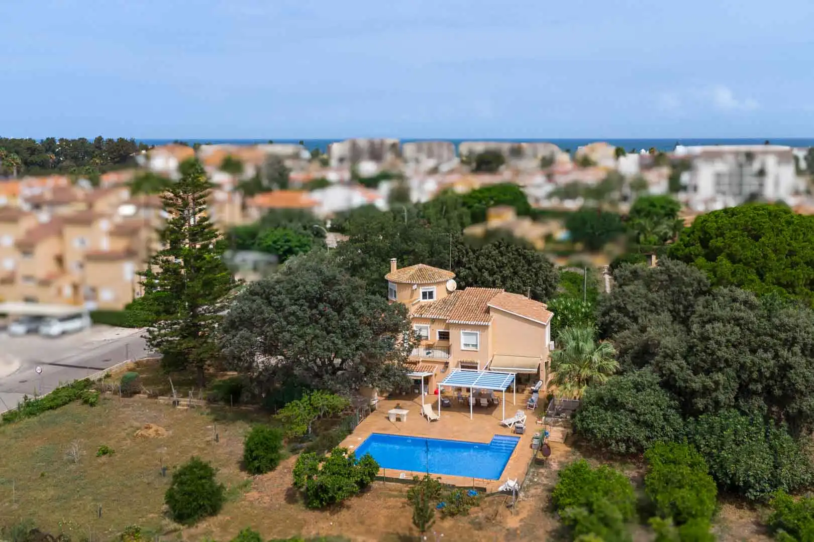 Detached house with pool for sale in Centro Urbano