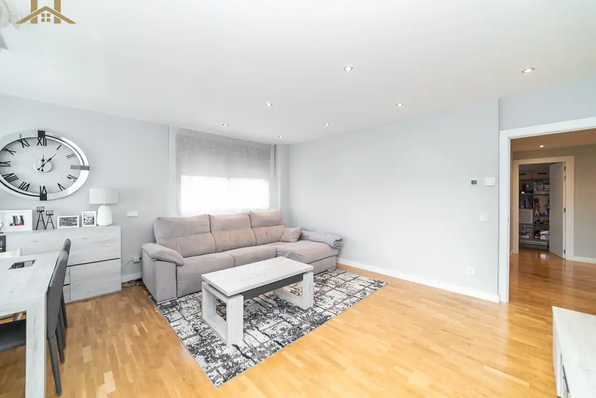 Wohnzimmer von Wohnung zum Verkauf in Boadilla del Monte mit Klimaanlage, Heizung und Abstellraum