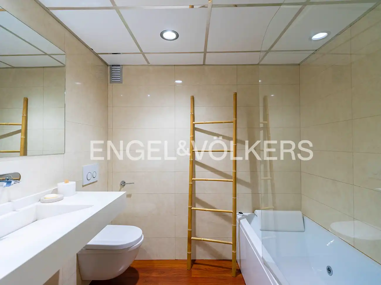 Piso con ascensor en venta en Calle Enriqueta Ortega, imagen 17