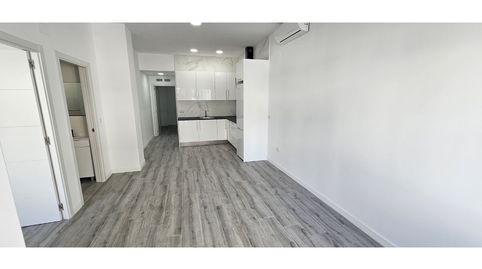 Photo 2 of Flat for sale in Calle Miami, 1, La Carihuela - Los Nidos, Torremolinos