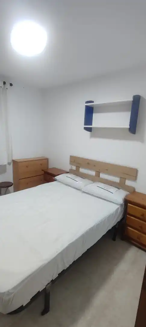 Habitación de Casa adosada de alquiler en Benicasim / Benicàssim con Aire acondicionado, Calefacción y Jardín privado