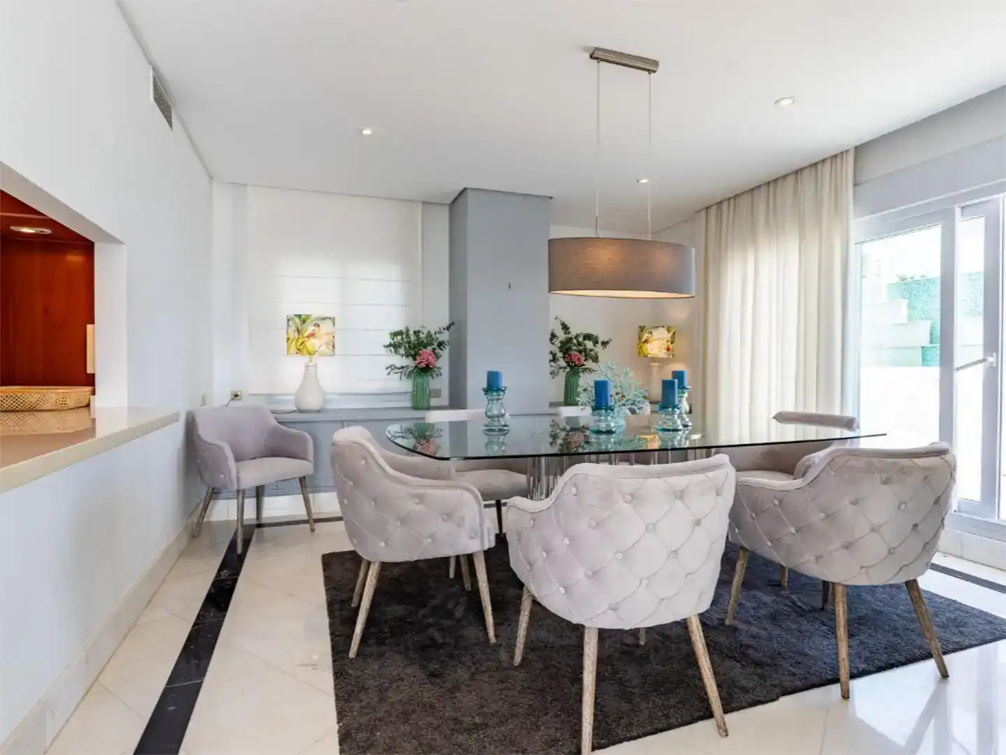 Dining room of Flat for rent in Marbella  with Air Conditioner, Swimming Pool and Balcony