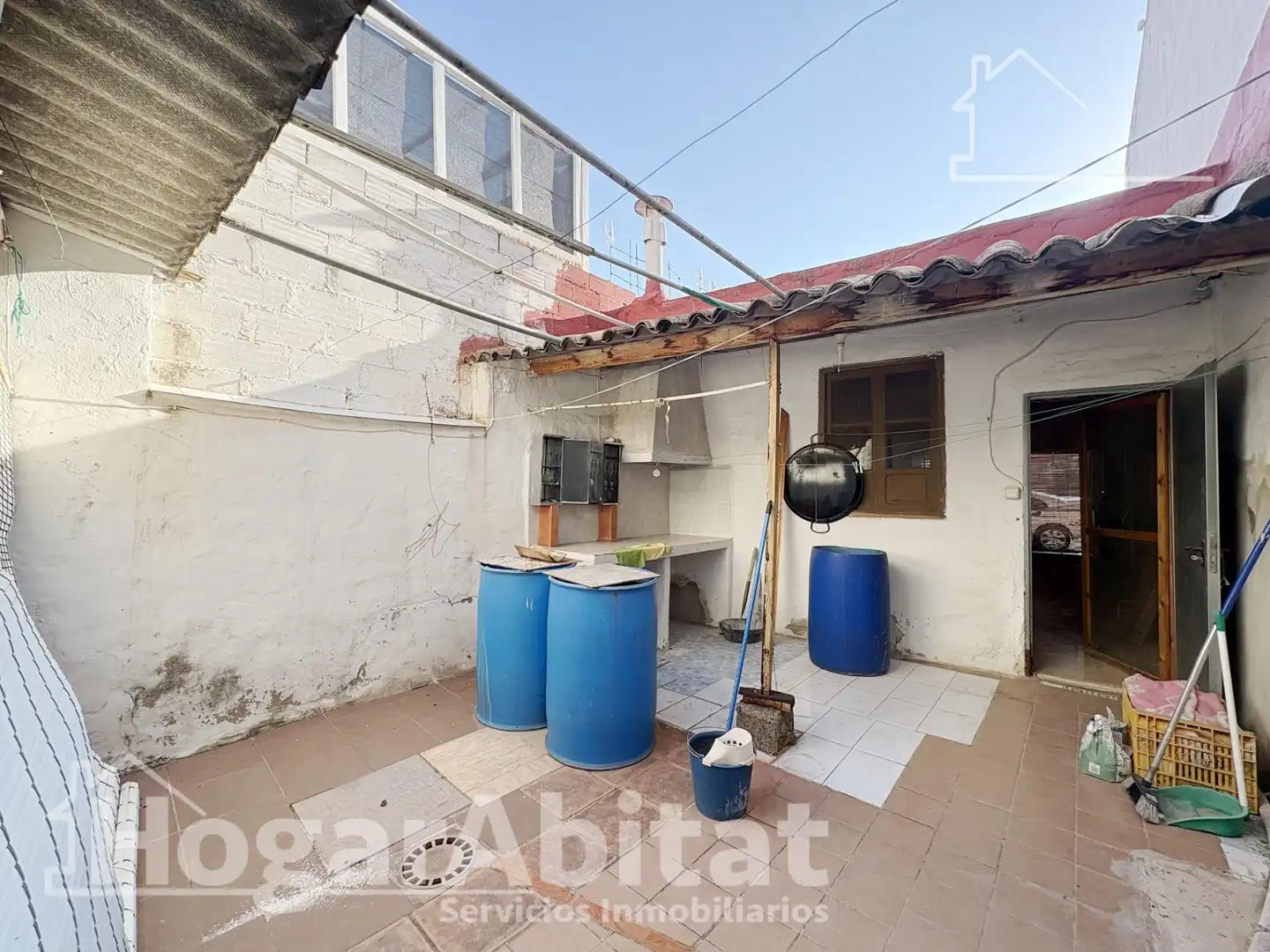 Vista exterior de Casa o chalet en venta en Tavernes de la Valldigna con Terraza, Trastero y Amueblado
