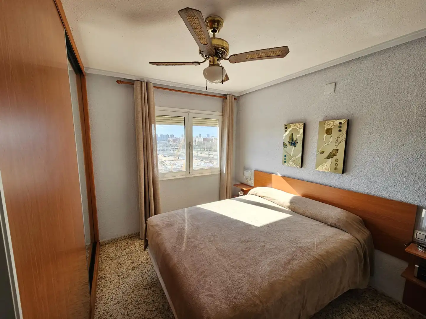 Habitación de Piso en venta en Valencia con Aire acondicionado