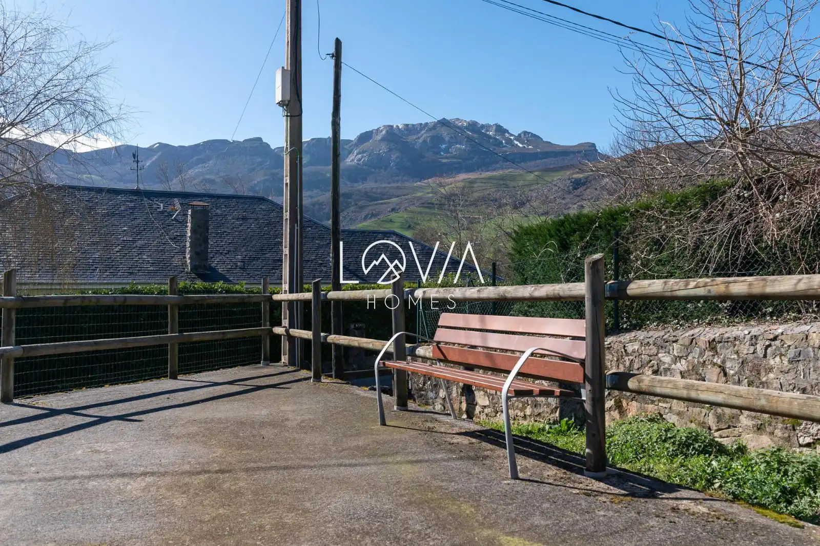Vista exterior de Piso en venta en Soba con Trastero