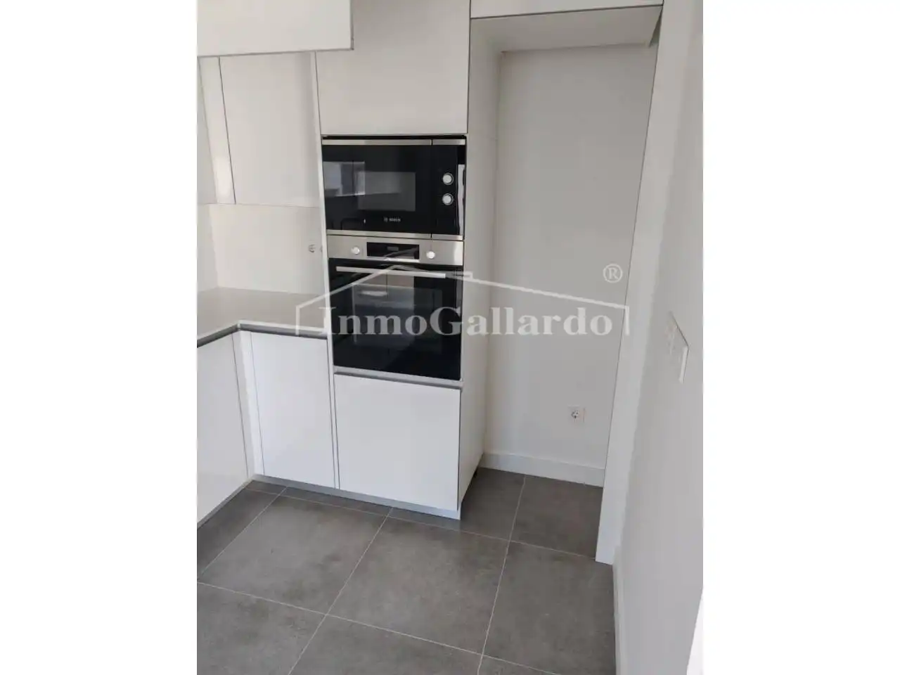 Cocina de Dúplex en venta en Málaga con Terraza y Piscina comunitaria