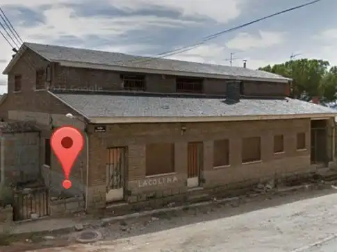 Casa rústica amb jardí en venda a Calle la Cierva 1, imagen 4