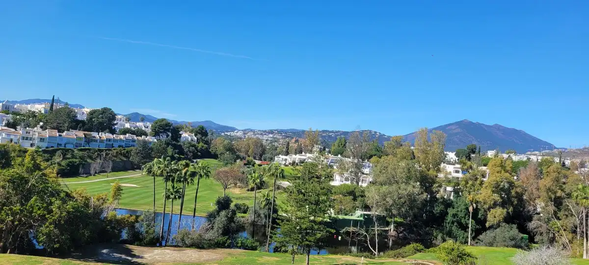 Apartament amb piscina en venda a Nueva Andalucía, imagen 18