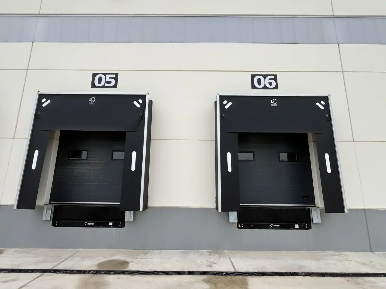 Industrial buildings for rent in Òdena  with Heating