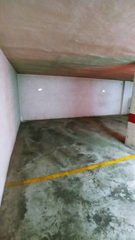 Garaje en Alquiler en EMPERADOR CARLOS V en Castaño - Mirasierra