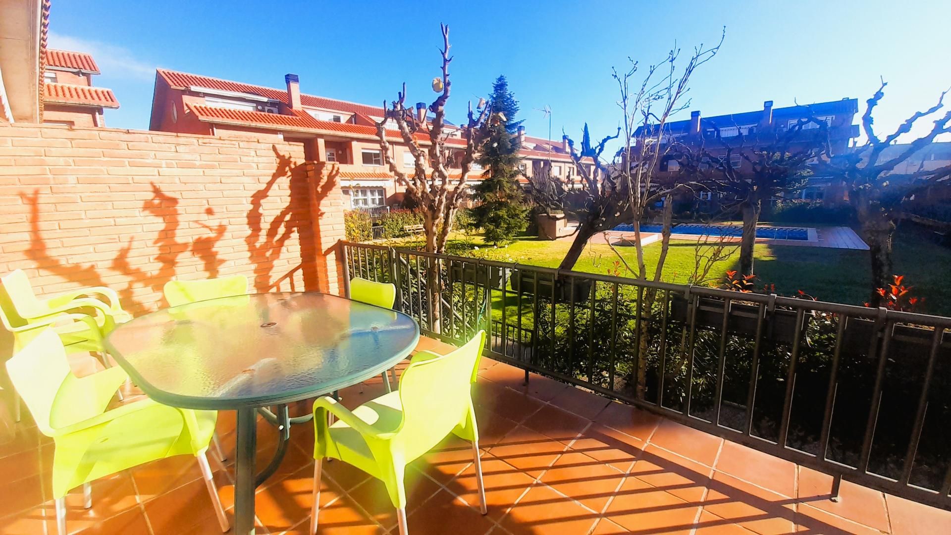 Terrassa de Casa adosada en venda en  Lleida Capital amb Calefacció i Jardí privat