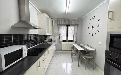 Kitchen of Flat for sale in Santurtzi   with Heating, Parquet flooring and Terrace