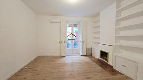 Photo 3 of Flat for sale in  Pez, 16, Universidad - Malasaña,  Madrid Capital