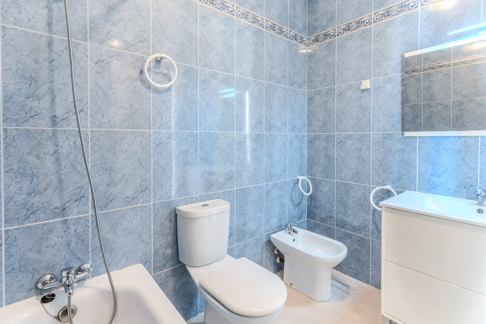 Baño de Casa o chalet en venta en L'Ametlla de Mar  con Aire acondicionado, Calefacción y Jardín privado