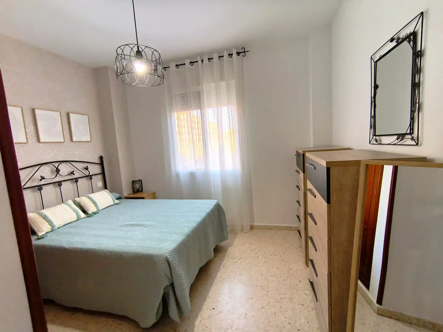 Bedroom of Flat for rent in Badajoz  with Air Conditioner, Furnished and Oven