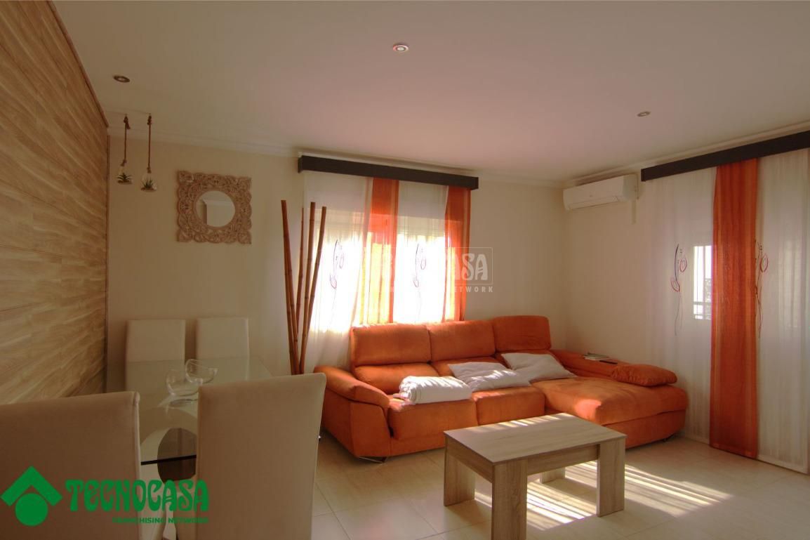 Living room of Flat for sale in Berja  with Air Conditioner, Heating and Terrace