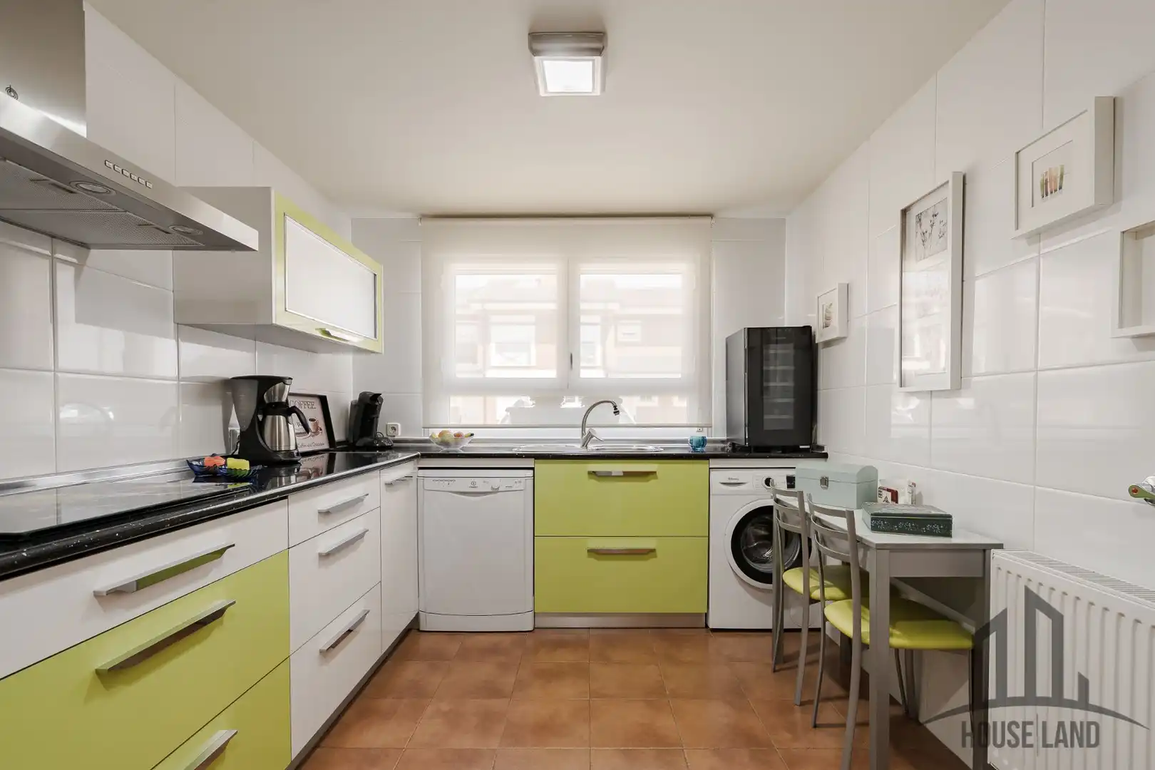 Cocina de Casa adosada en venta en El Casar con Aire acondicionado, Calefacción y Piscina comunitaria