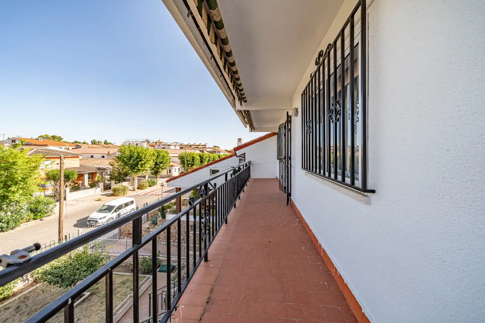 Casa aparellada amb jardí en venda a Calle de San José, imagen 12