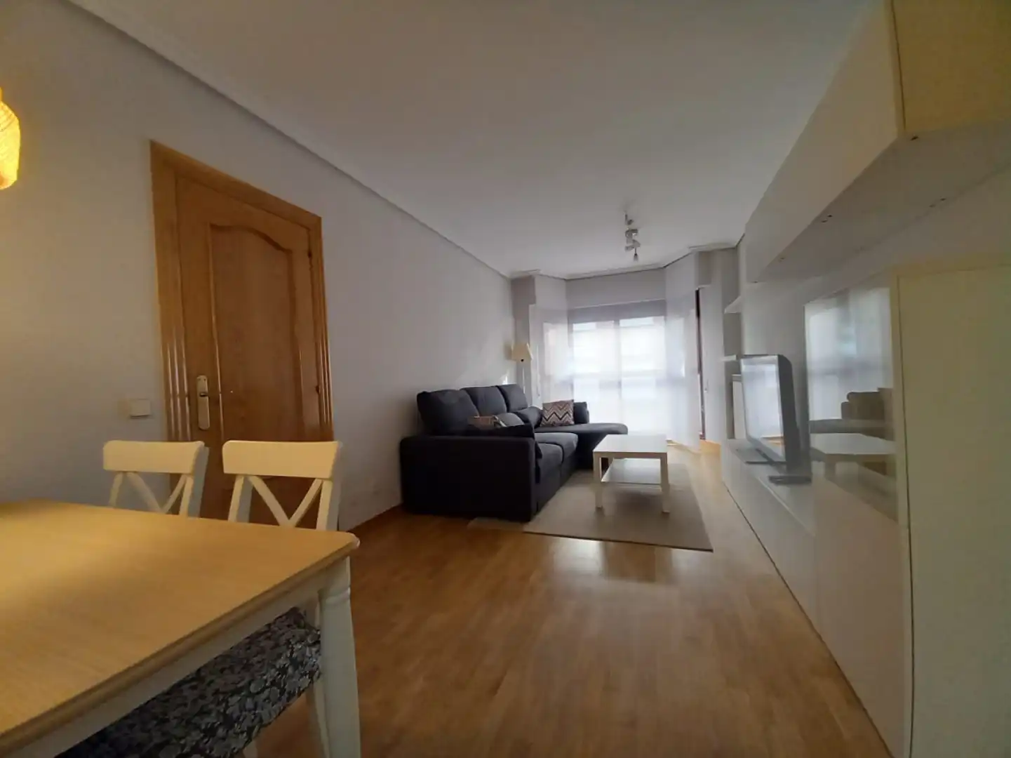 Piso de alquiler en Logroño - CL PILAR SALARRULLANA, Gran Via