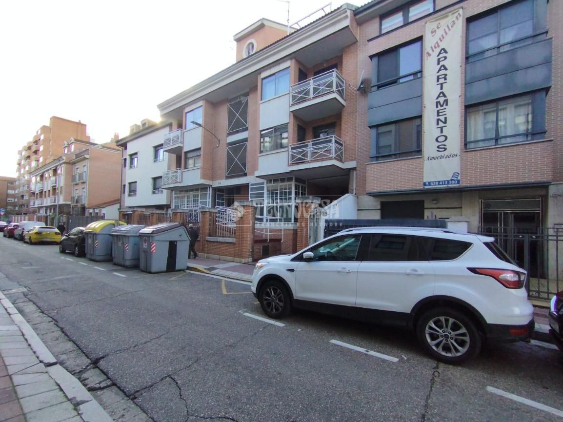 Exterior view of Garage for sale in Valladolid Capital
