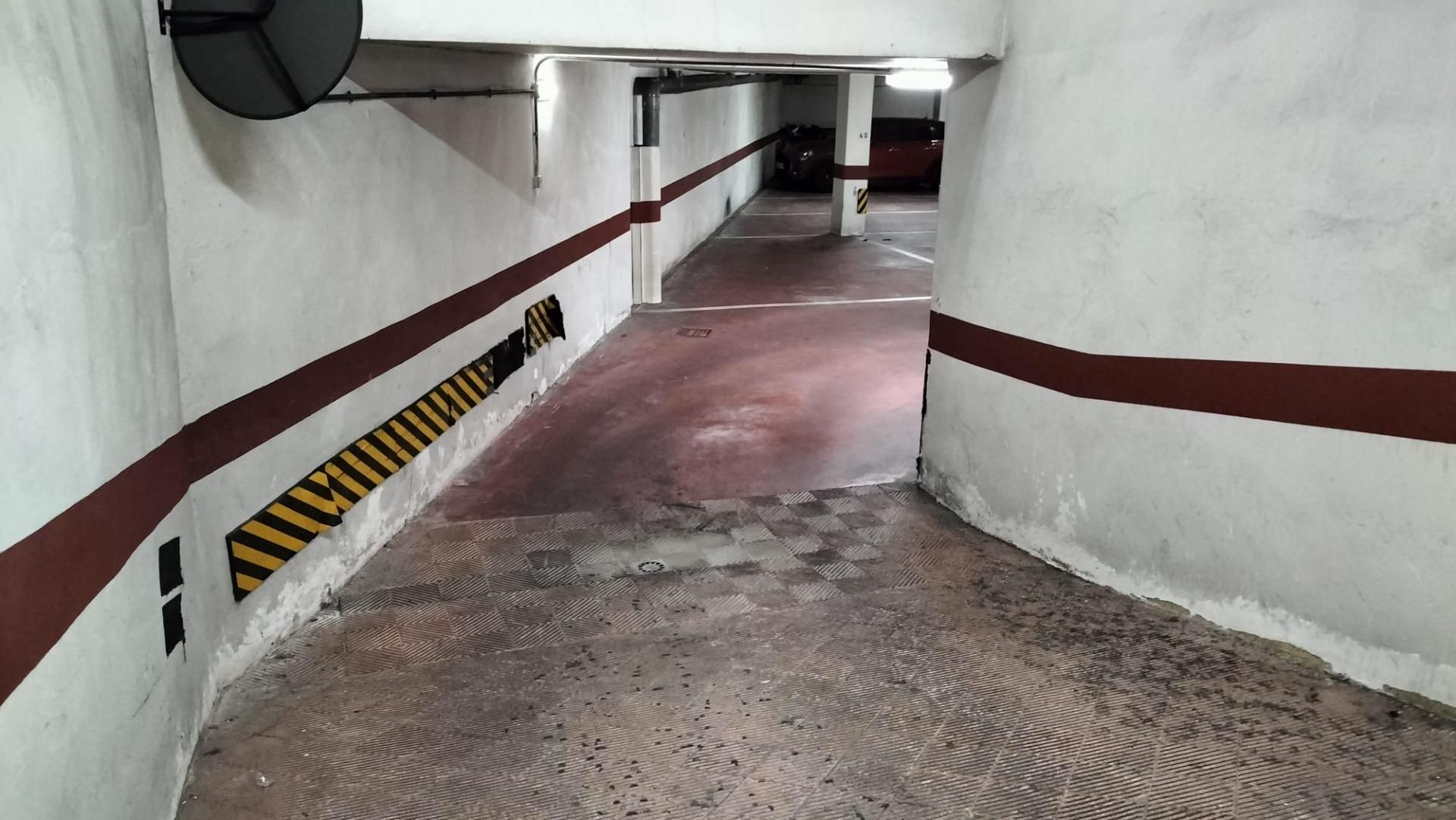 Parking of Garage to rent in Palencia Capital