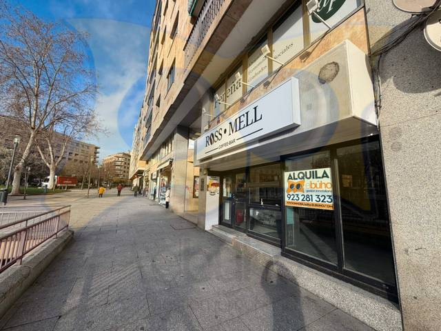 Local comercial en Alquiler en Garrido Sur