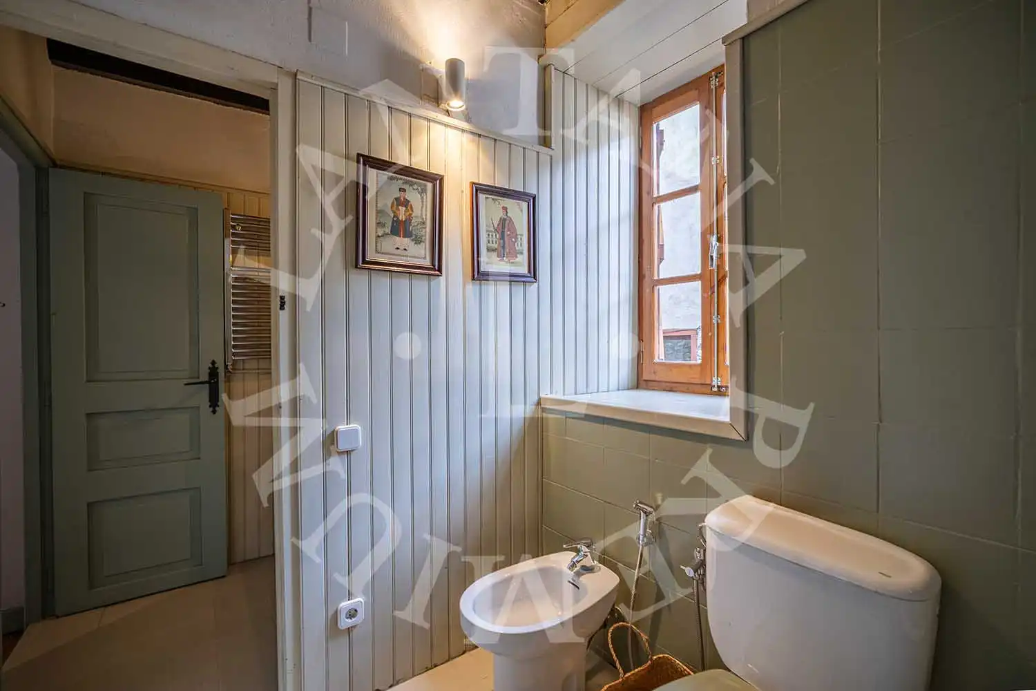 Baño de Finca rústica en venta en Vielha e Mijaran con Calefacción, Jardín privado y Parquet