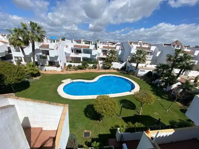 Jardín de Apartamento de alquiler en Islantilla con Aire acondicionado, Calefacción y Terraza