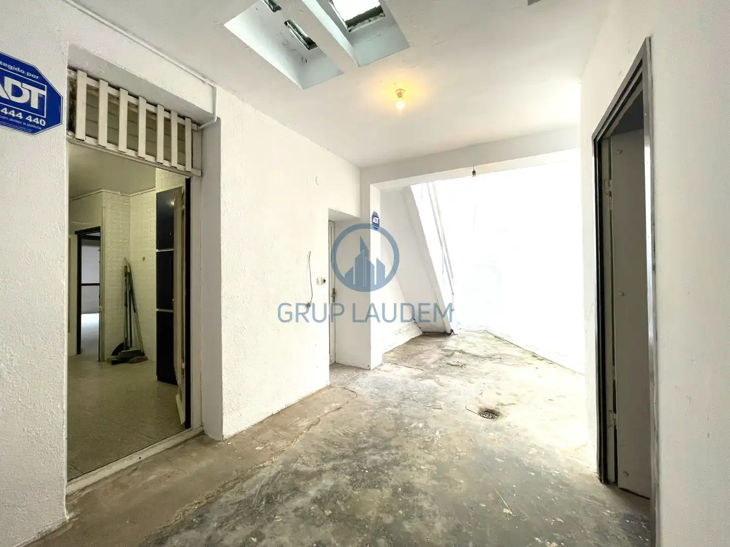 Commercial properties for sale in Mataró