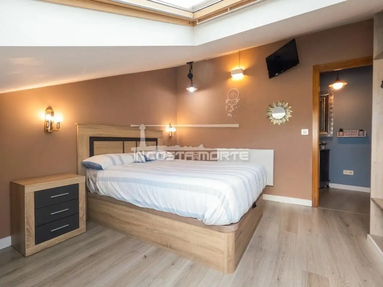 Habitación de Ático de alquiler en Fisterra con Amueblado