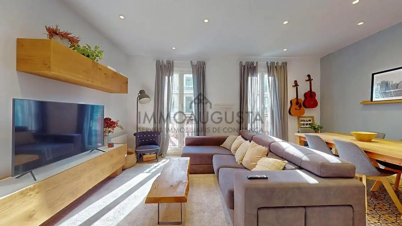 Flat with terrace for sale in Eixample, imagen 2