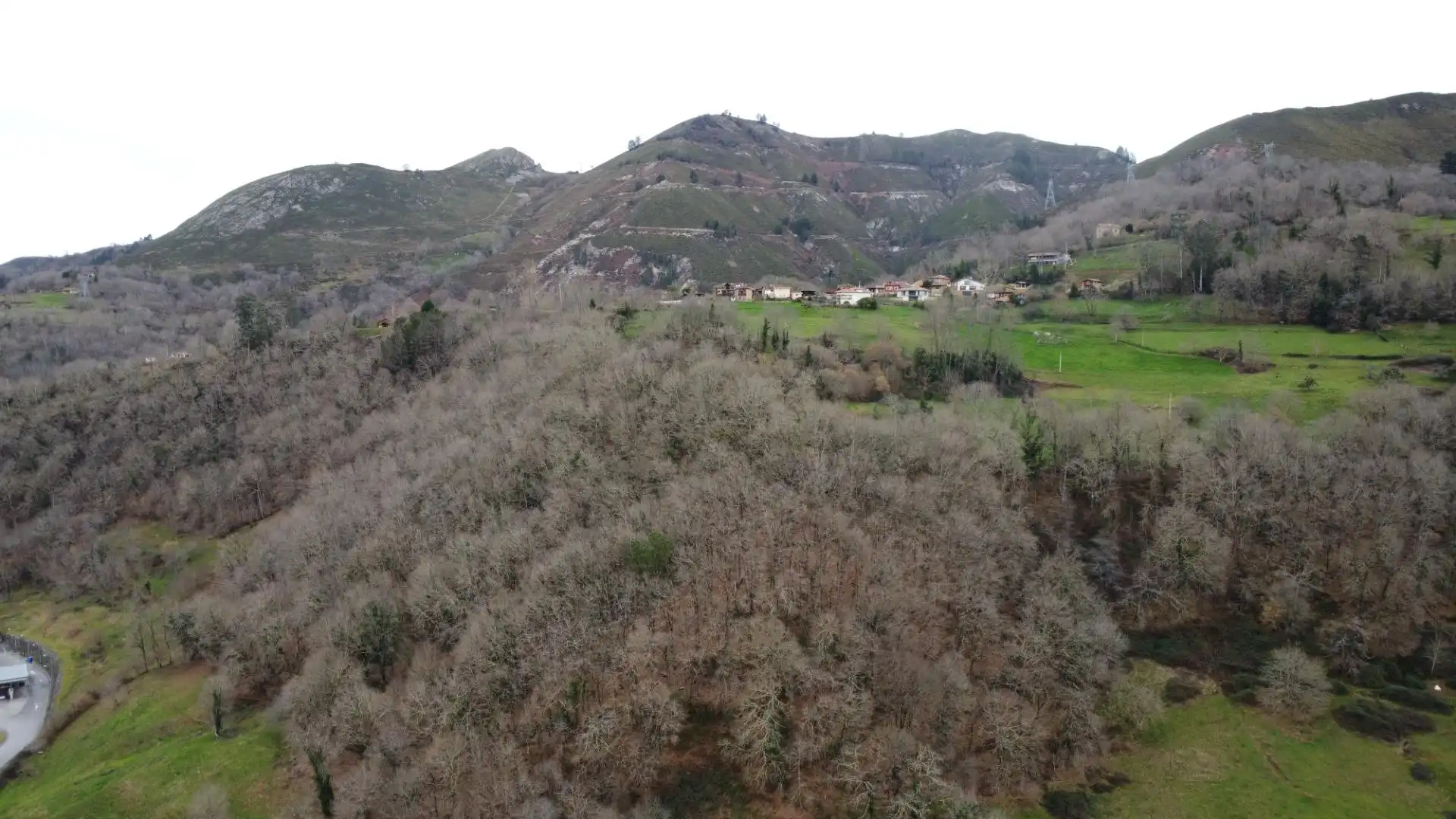 Einfamilien-Reihenhaus zum Verkauf in Cangas de Onís mit Heizung und Abstellraum
