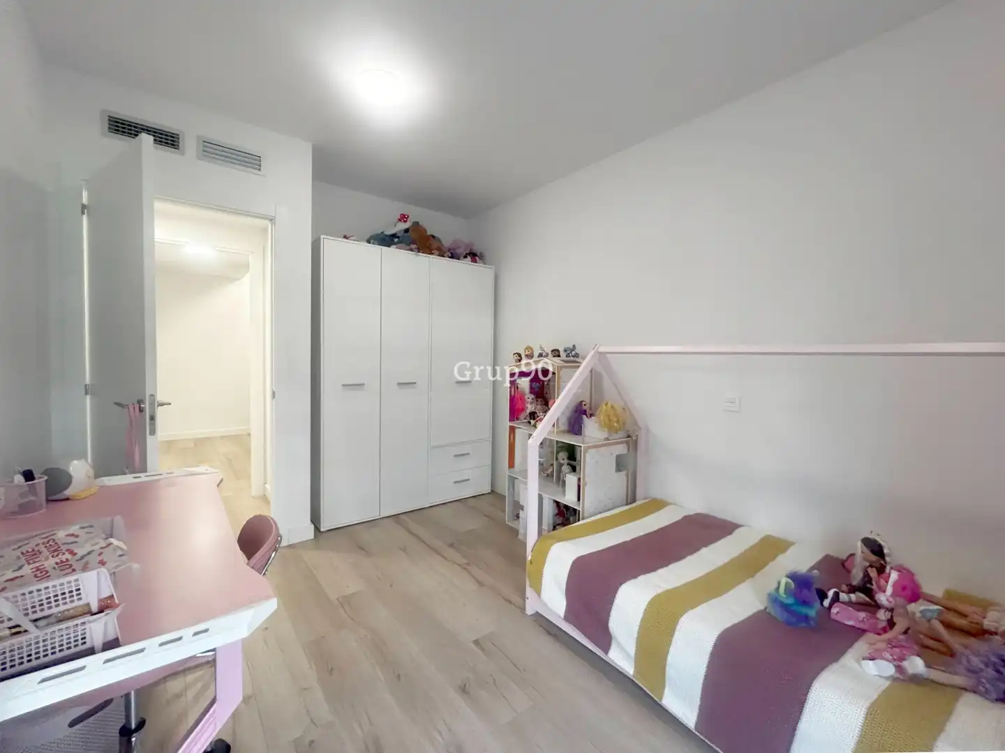 Dormitori de Planta baixa en venda en Lleida amb Calefacció, Jardí privat i Parquet