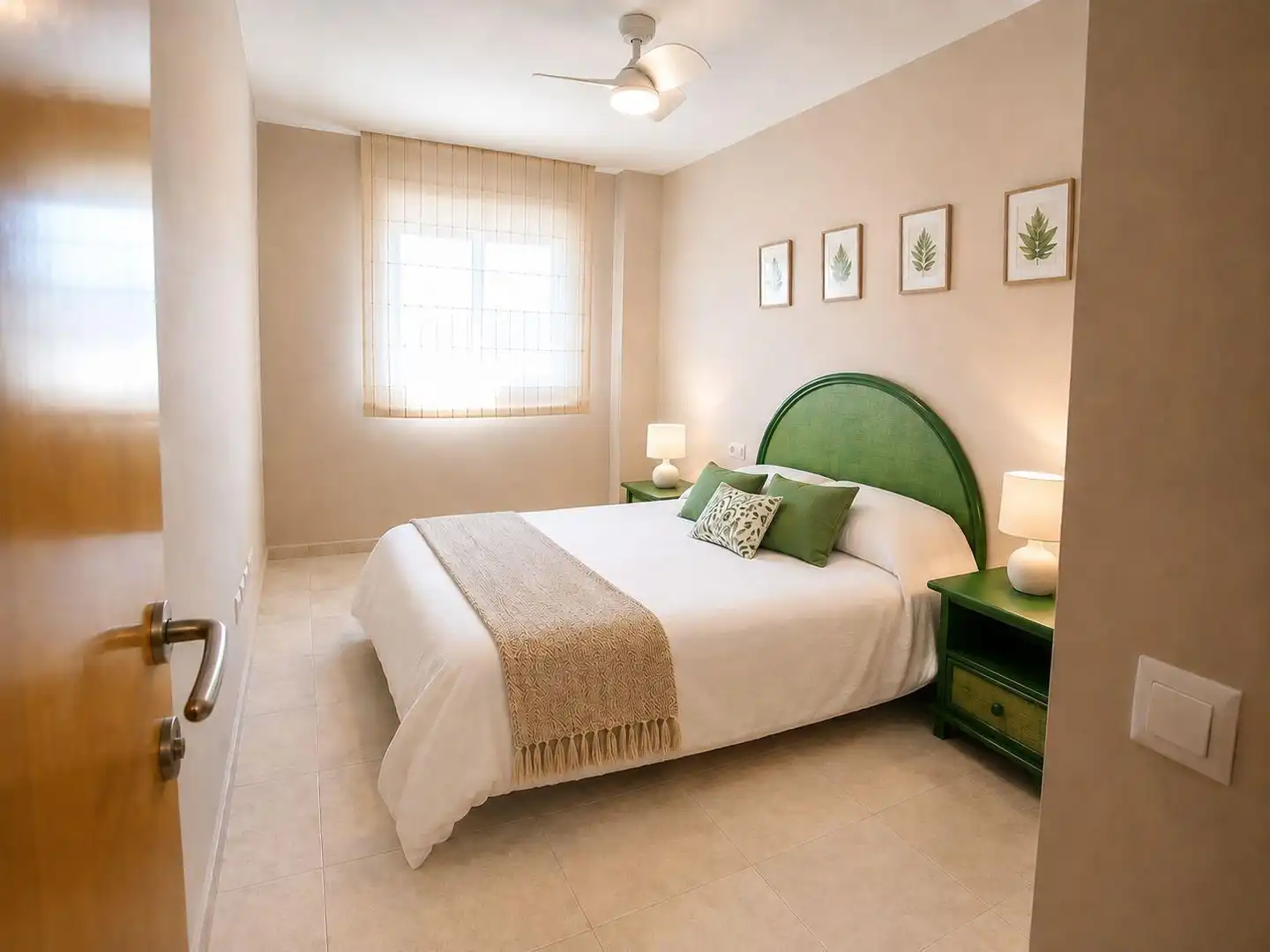 Habitación de Apartamento en venta en Oropesa del Mar / Orpesa con Aire acondicionado, Terraza y Amueblado
