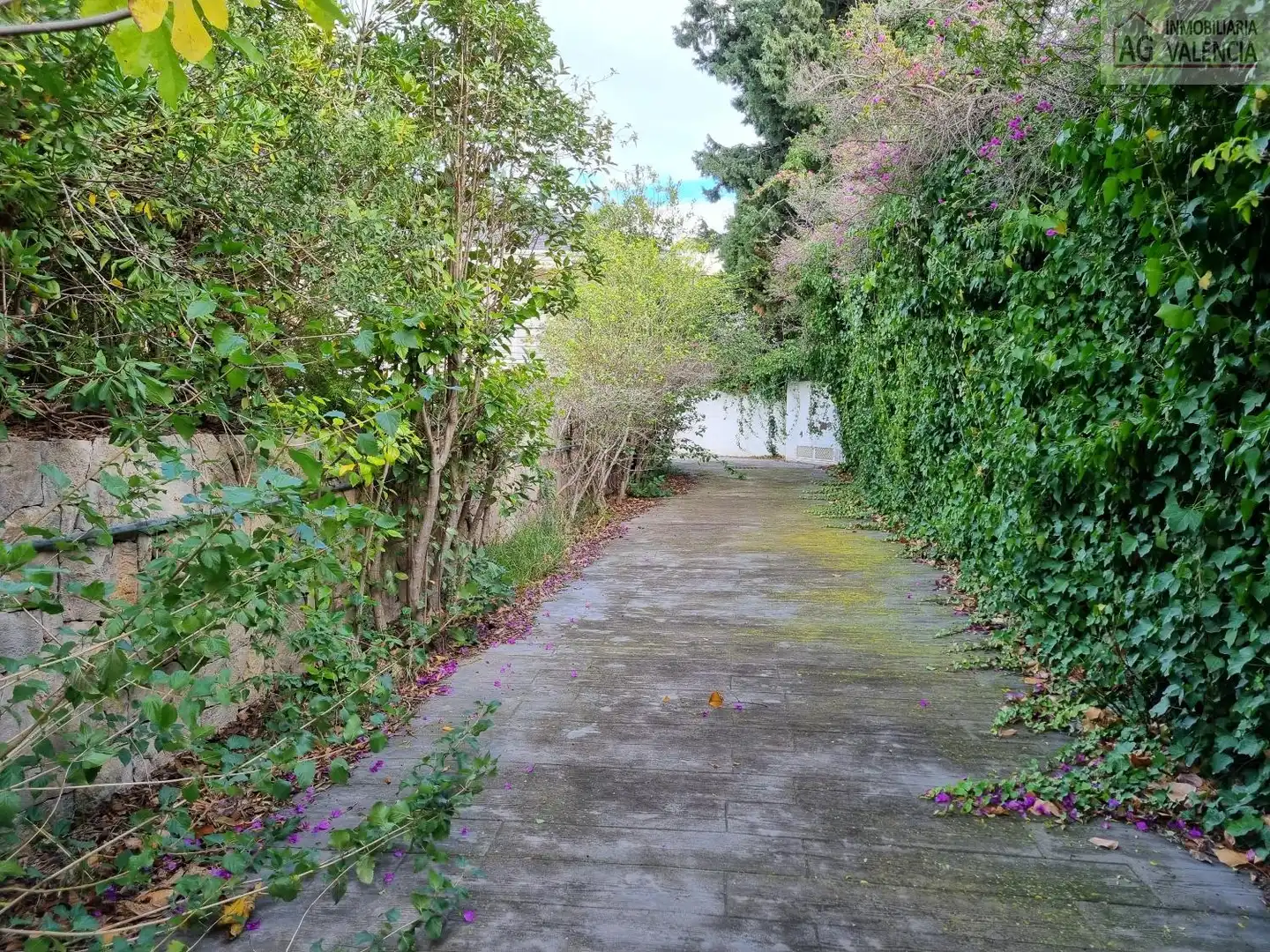 Residencial en venta en Urb. Cruz de Gracia, Casas Verdes