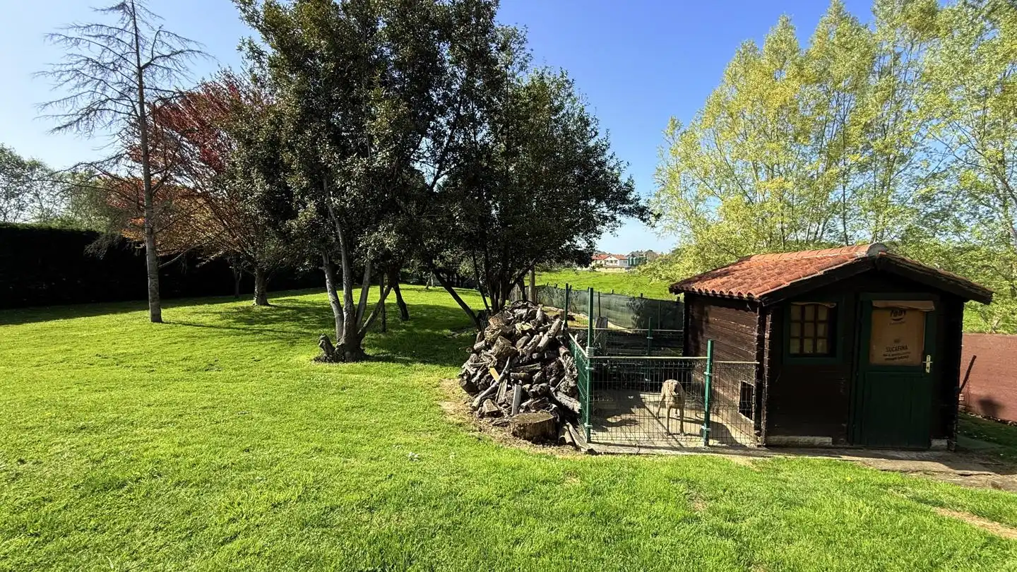Casa amb jardí en venda a Bárcena de Cicero, imagen 4