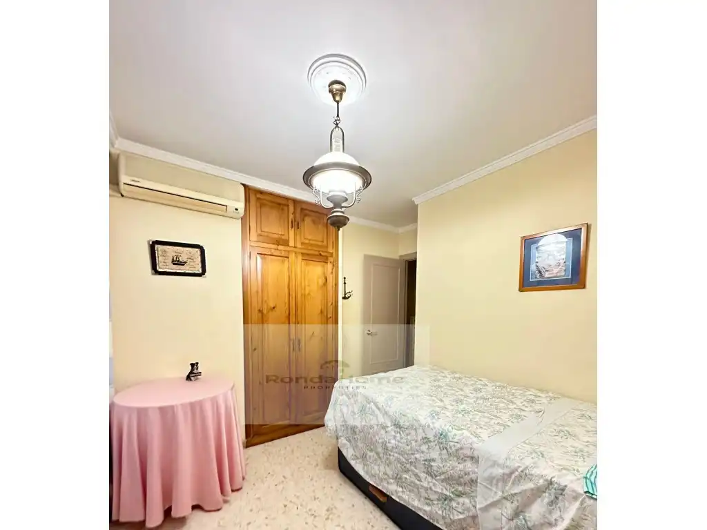 Piso en venta en Calle Carmen Montes, La Carihuela - Los Nidos